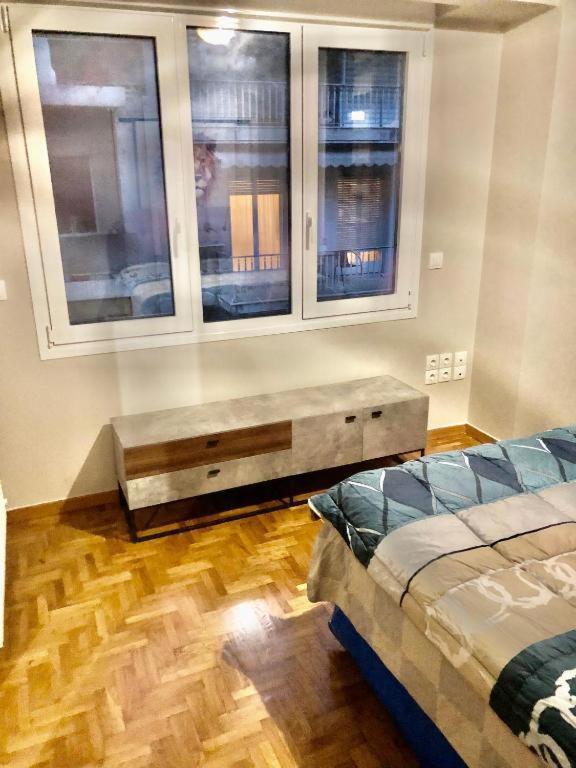 Economy Shared Apartment C In Central เอเธนส์ ภายนอก รูปภาพ